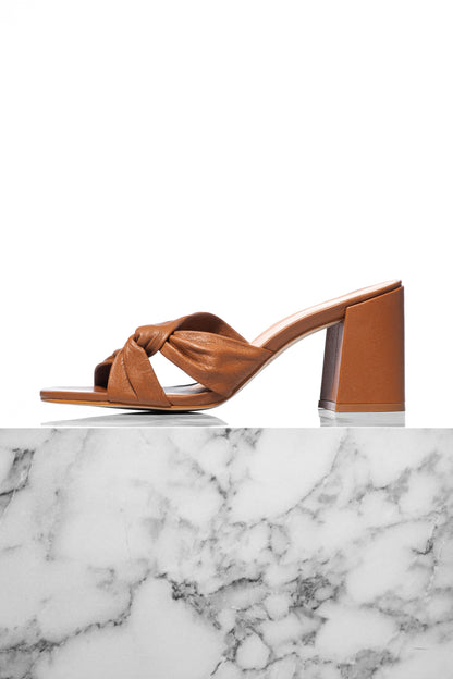 BECKY COGNAC - MULE