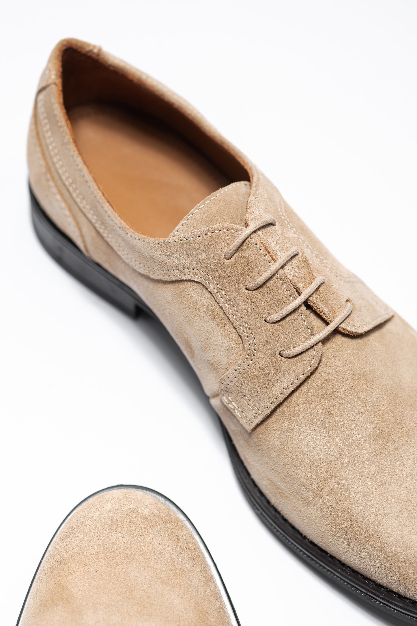 CHRISTOPHER BEIGE SUEDE - DERBY