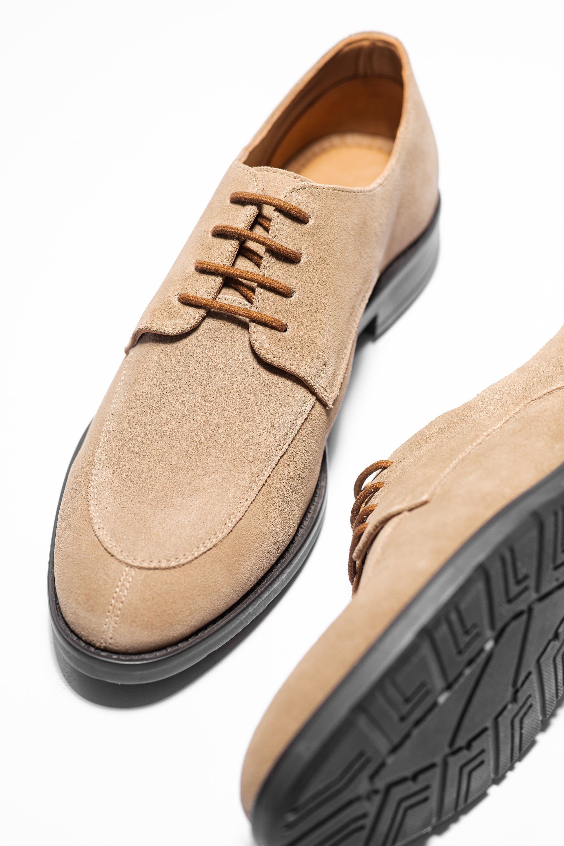 CALVIN TAUPE SUEDE - DERBY