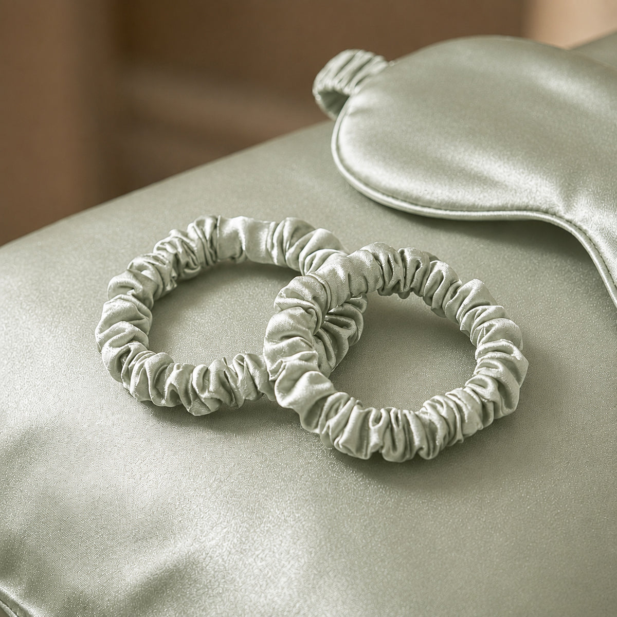 3 skinny scrunchies - 100% mulberry silk 19 momme - Althéa - sage green