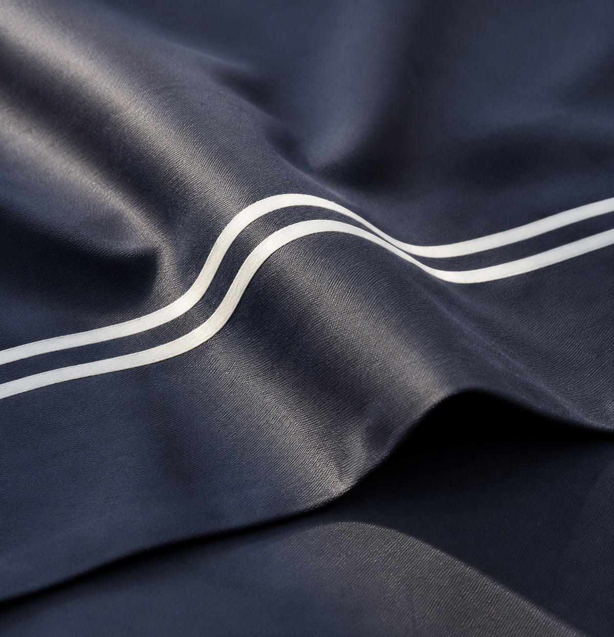 Duvet cover and pillowcase(s) set - 100% cotton sateen TC200 - Nîmes - white / dark blue