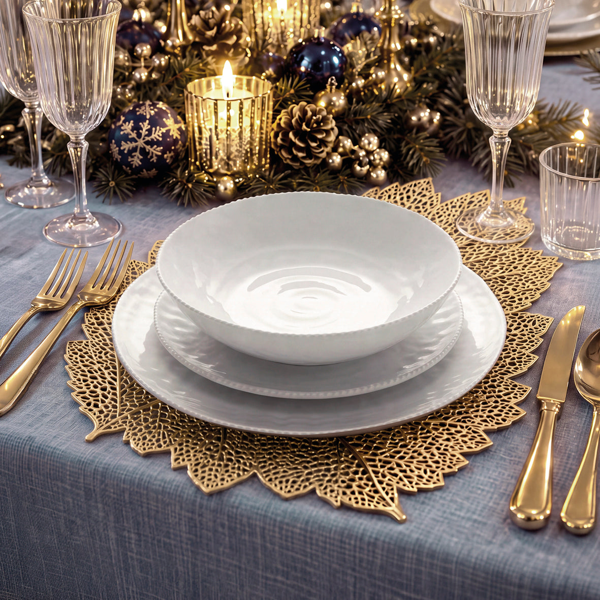 PVC placemat with leaf pattern - Gold
