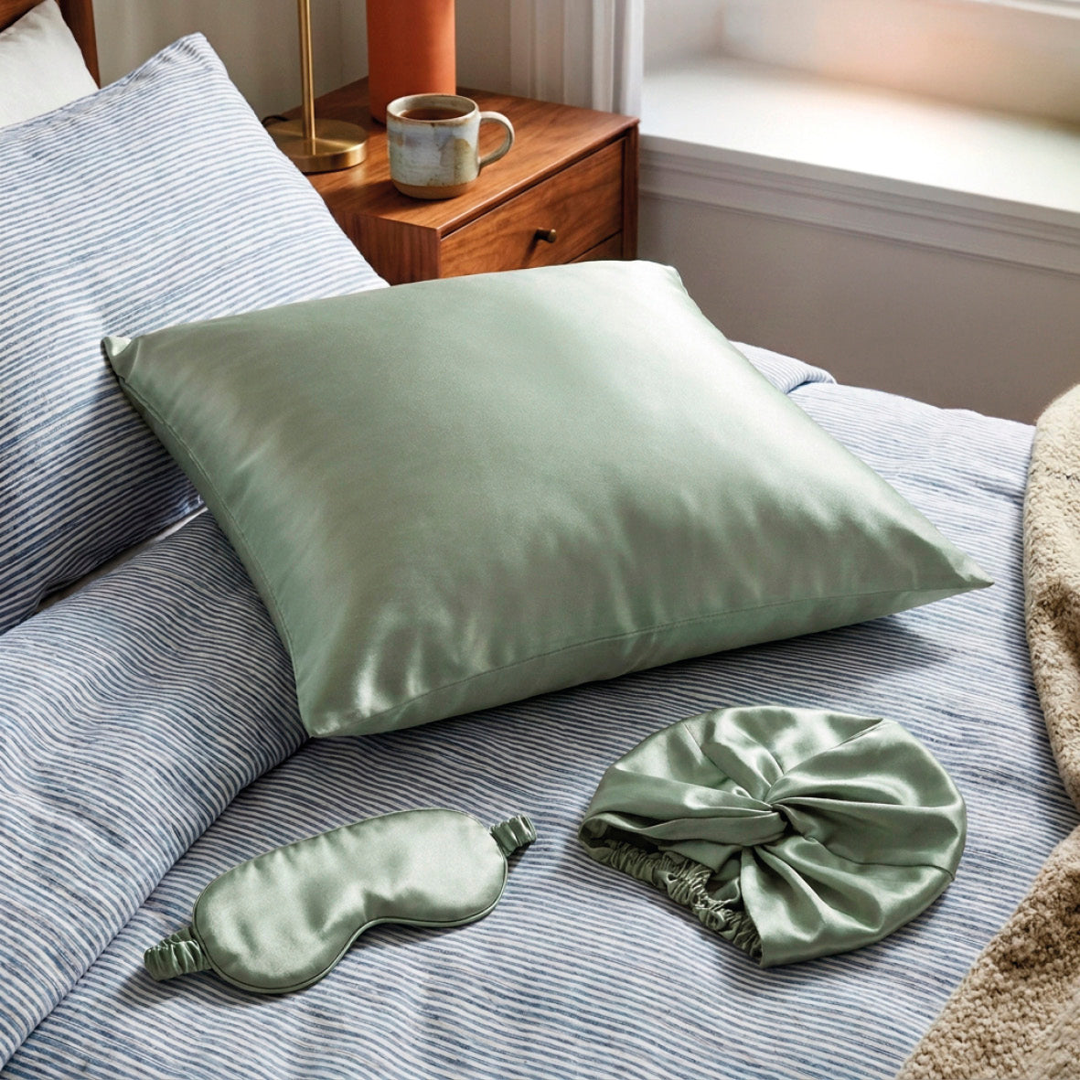 Pillowcase + eyemask + nightcap silk - Nuit de soie Sage green