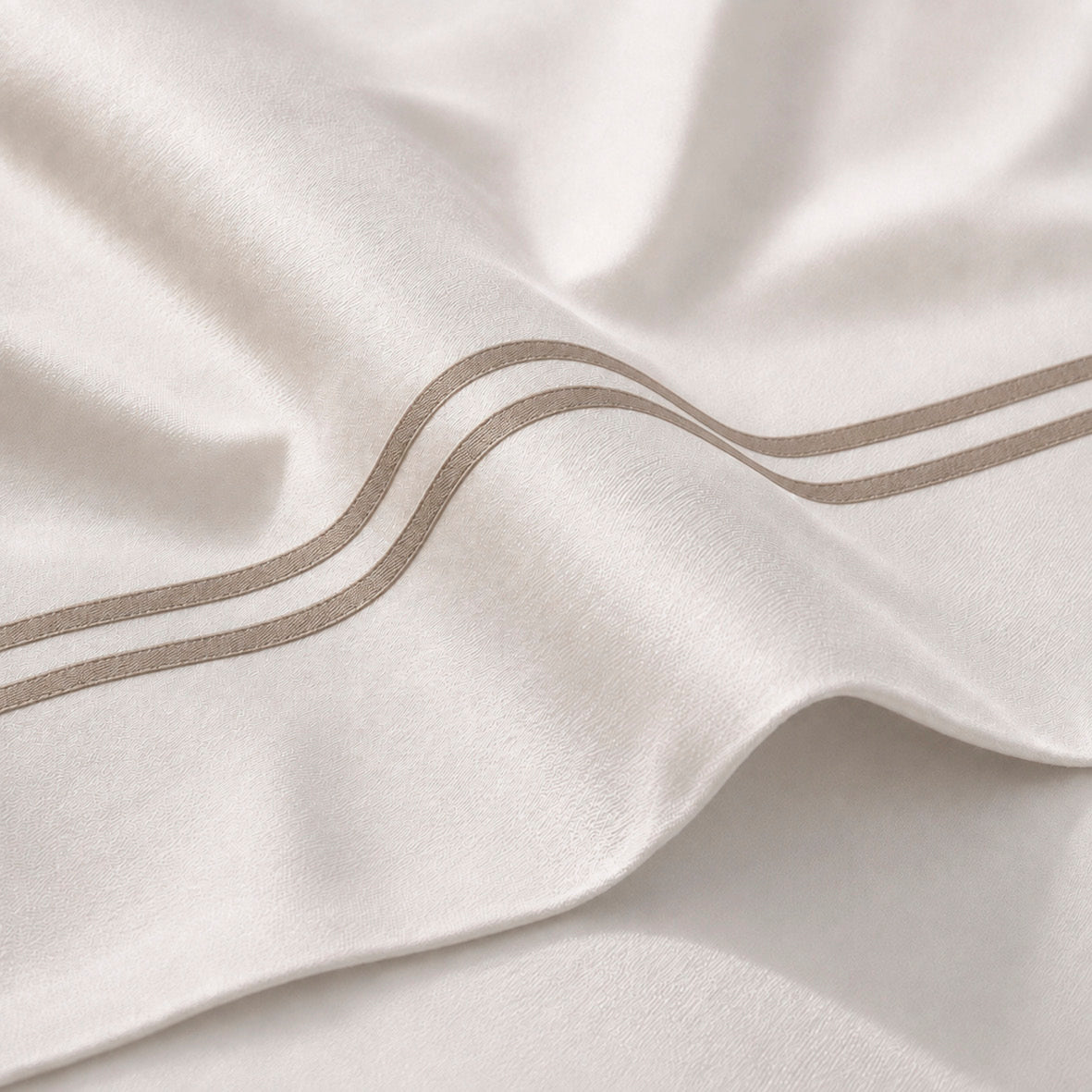 Flat sheet - 100% cotton sateen TC200 - Nîmes - taupe / white