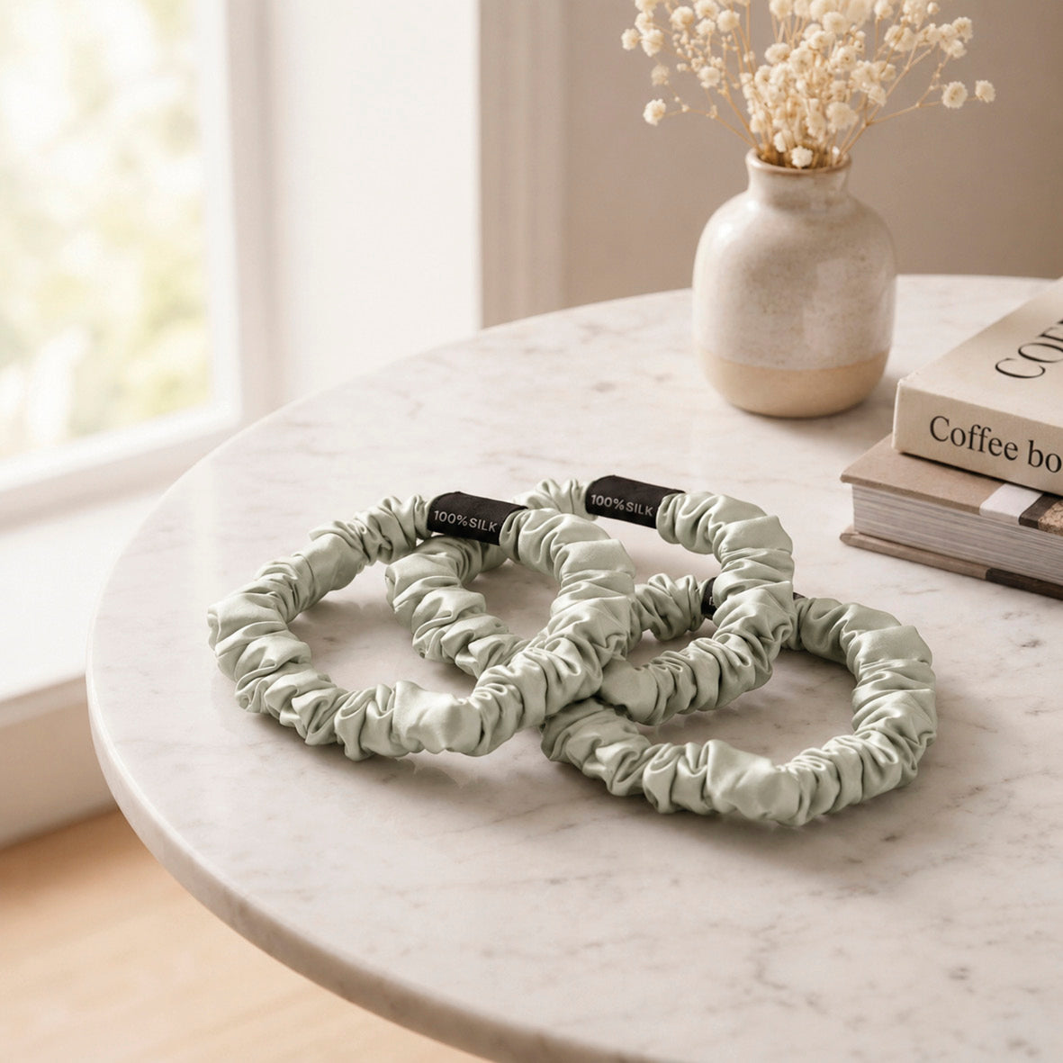 Set of 3 skinny scrunchies silk - Aflora Sage green