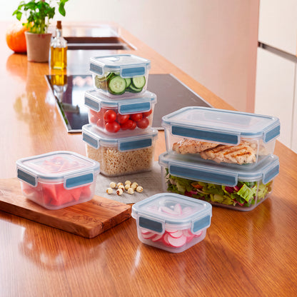 Set of 25 plastic containers with lid