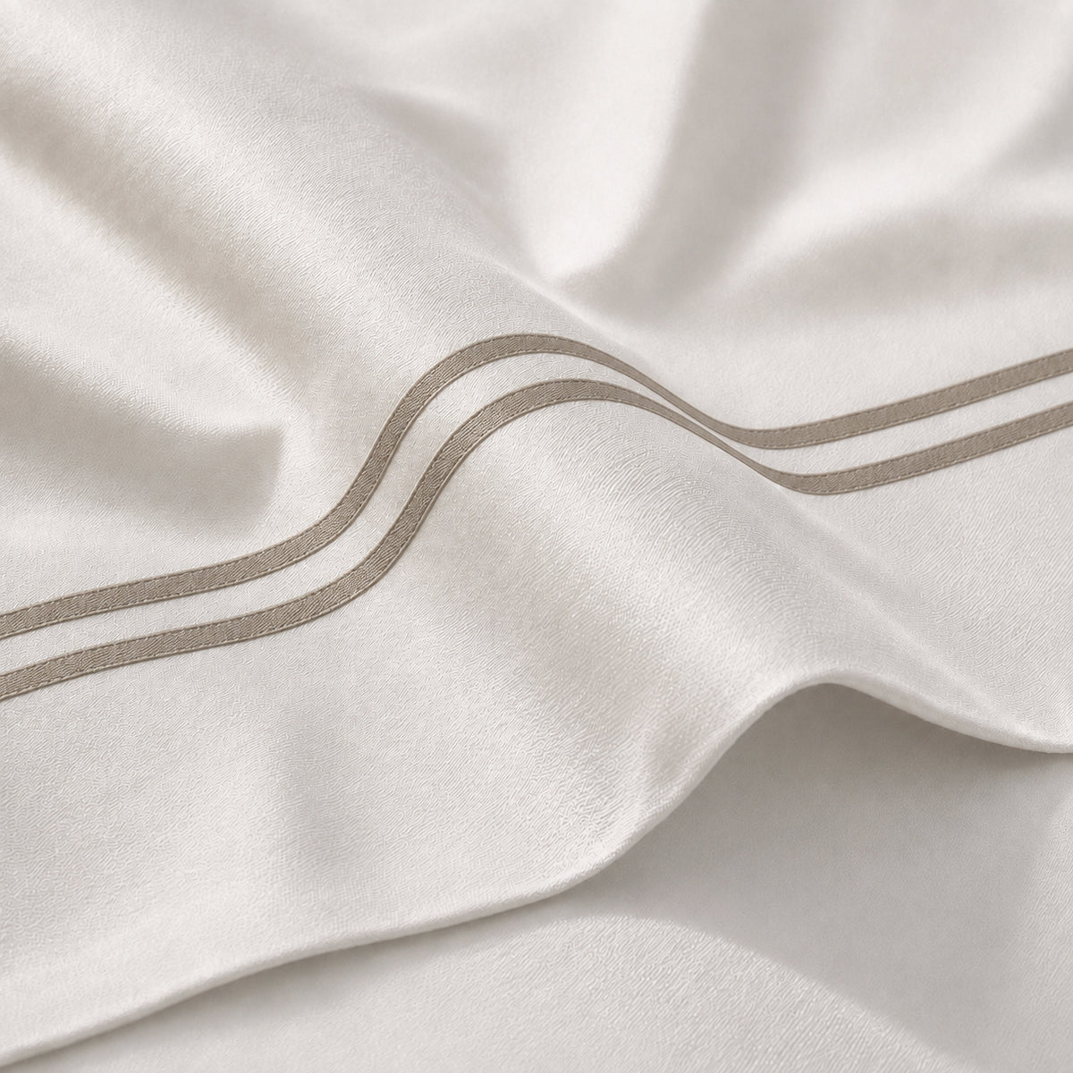 Duvet cover and pillowcase(s) set - 100% cotton sateen TC200 - Nîmes - taupe / white