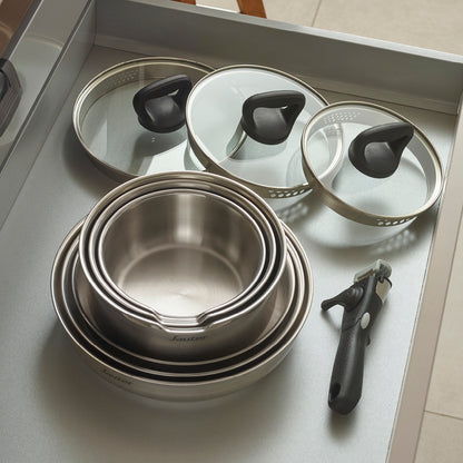 Set of 3 stainless steel frypans + removable handle + 3 pan protectors - Silver