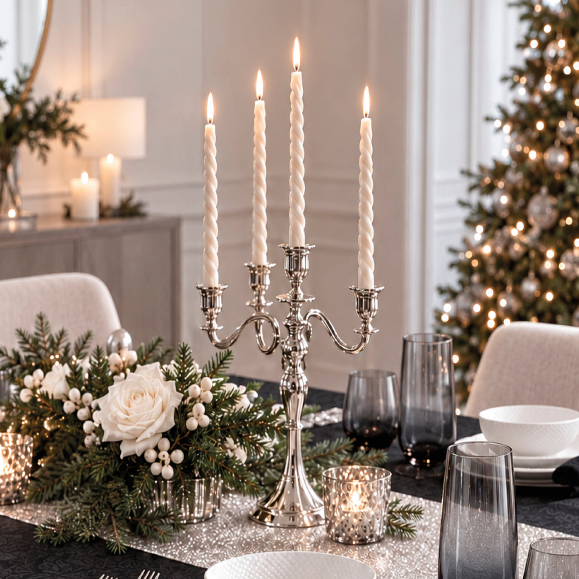 Set of 4 satin candlesticks - White
