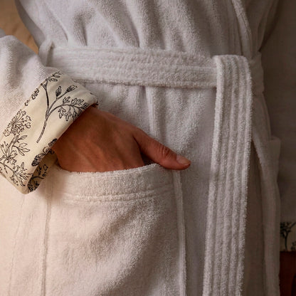 Cosy hooded bathrobe - 100% cotton velvet 320 gsm - Jardin de Papillons - white