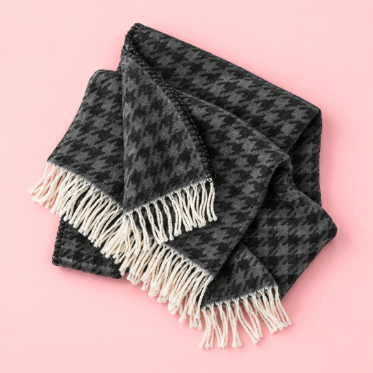 Ultra-soft woven throw - cotton blend - Pied de poule - black / dark grey Default Title