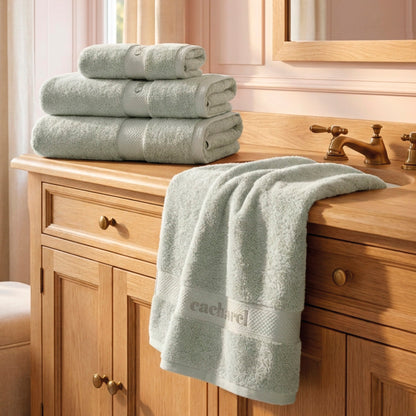 Set of 2 bath towels