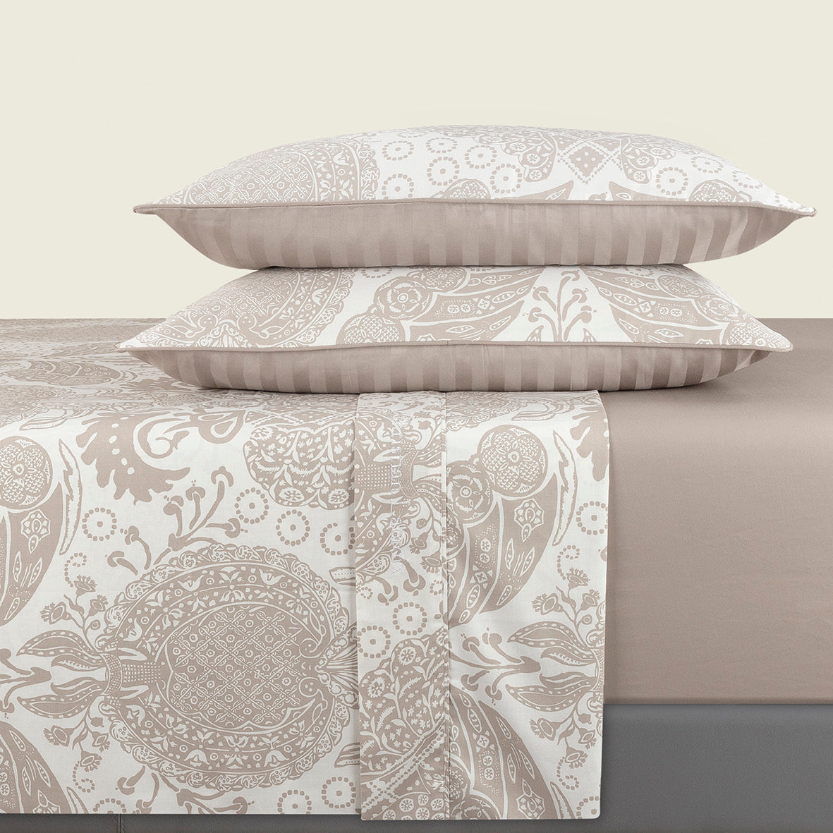 Set of sheets : fitted sheet, flat sheet, pillowcase(s) in cotton satin - Arles Taupe