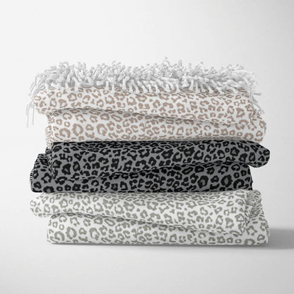 Plaid tissé en coton - 130 x 170 cm : leopard gris clair - VipShopBoutic