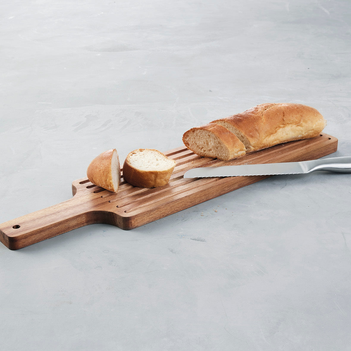 Planche à pain rectangulaire en bois d'acacia avec poignée - VipShopBoutic